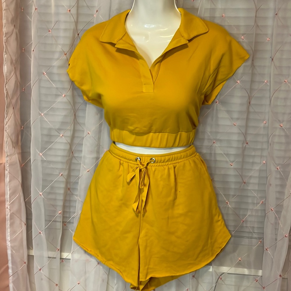 ✨Forever 21 Sets/2 pcs✨Size M & L✨New✨